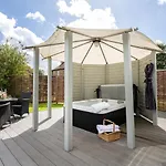 1 Bed In Oc-p30379 Lodge Tunstall (Lancashire)