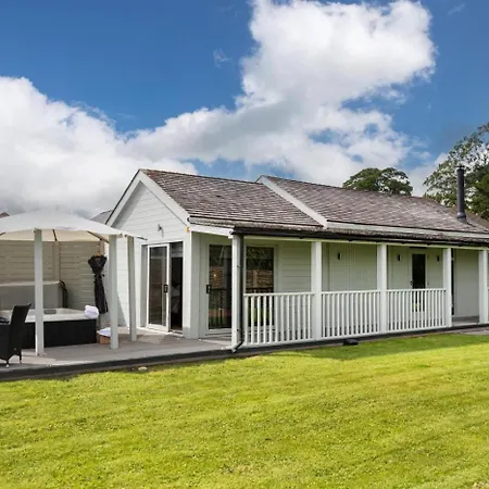 The Pavillion - * Tunstall (Lancashire)