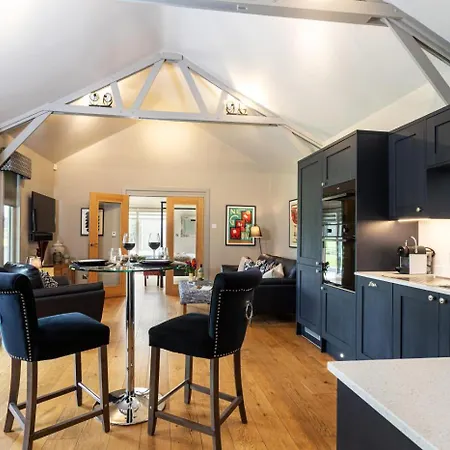 1 Bed In Oc-p30379 * Tunstall (Lancashire)